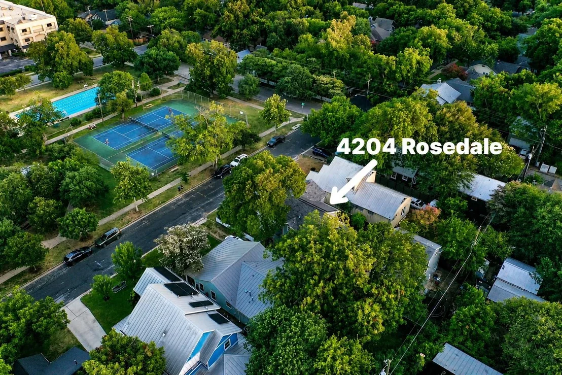 Photo of 4204 Rosedale Ave