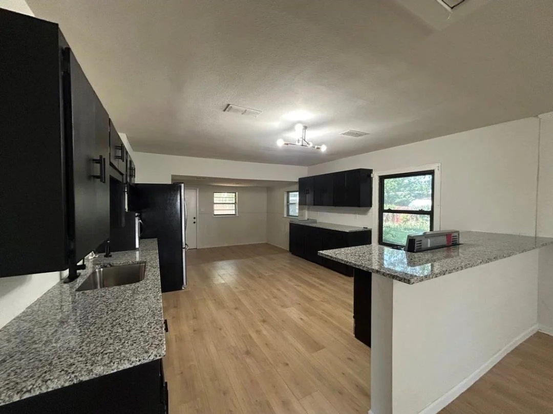 Photo of 606 Springdale RD