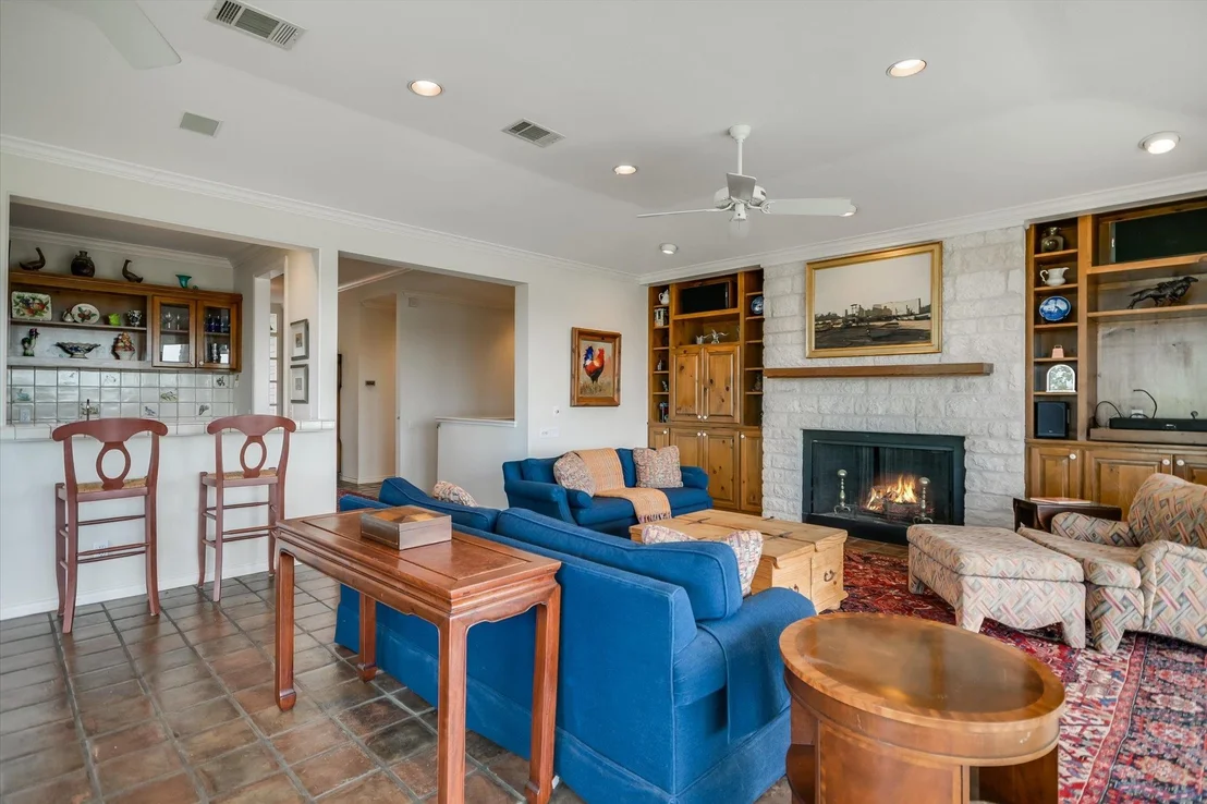 Photo of 137 Firebird ST