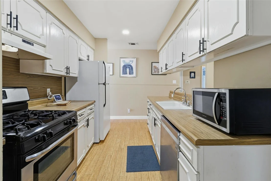 Photo of 505 Lightsey RD