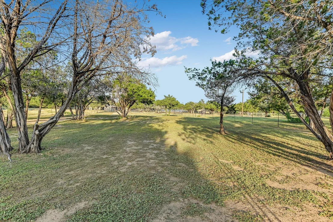 Photo of 1005 County Road 414