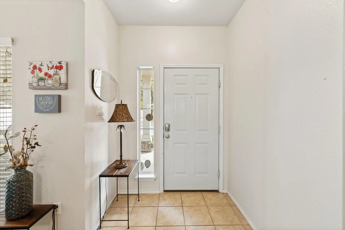Photo of 2137 Pearson WAY
