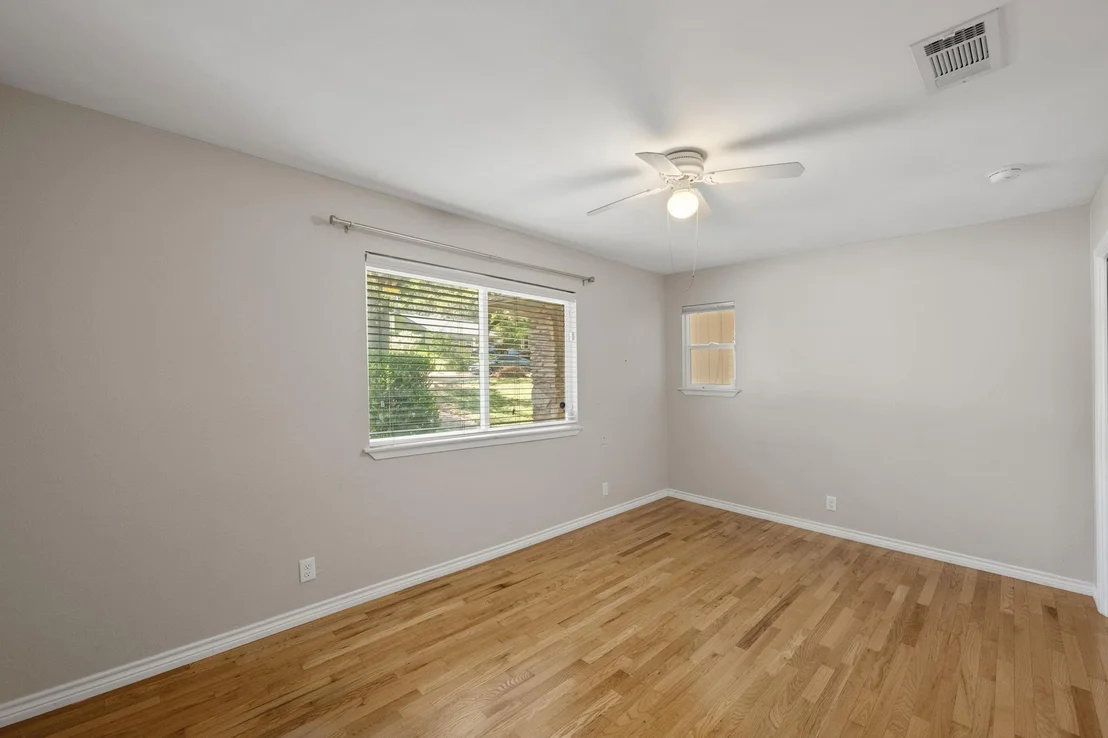 Photo of 900 Austin Highlands BLVD