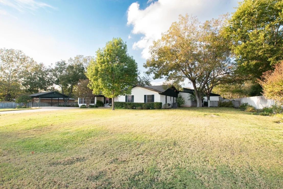 Photo of 306 Cardinal LN