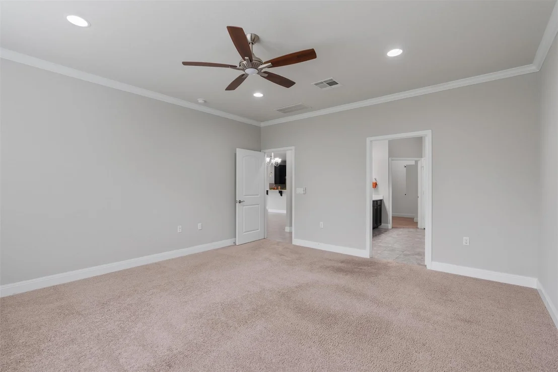 Photo of 511 Davis Mountain CIR
