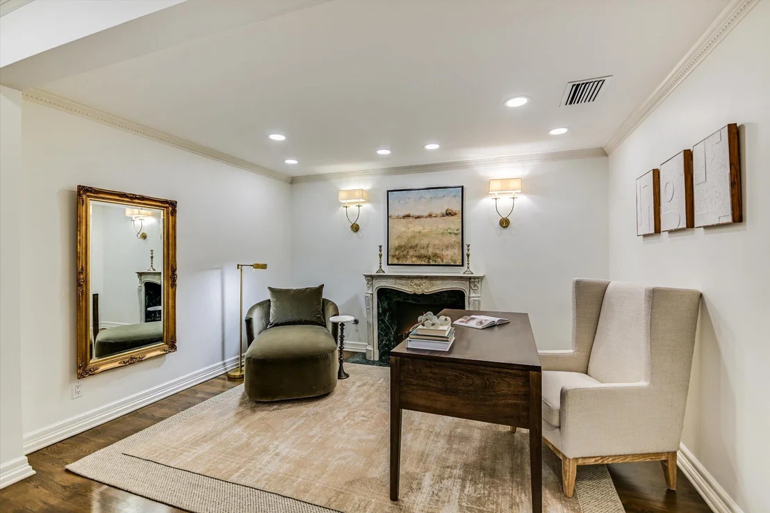 Photo of 1304 Gaston Ave
