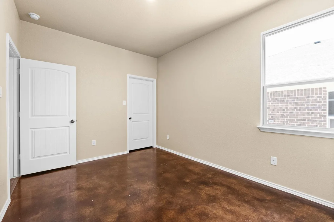 Photo of 1348 Lindsey DR