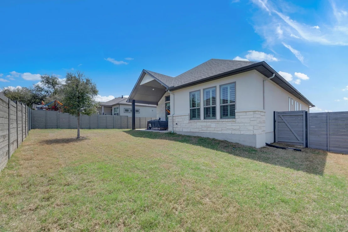 Photo of 704 Sunset Vista DR