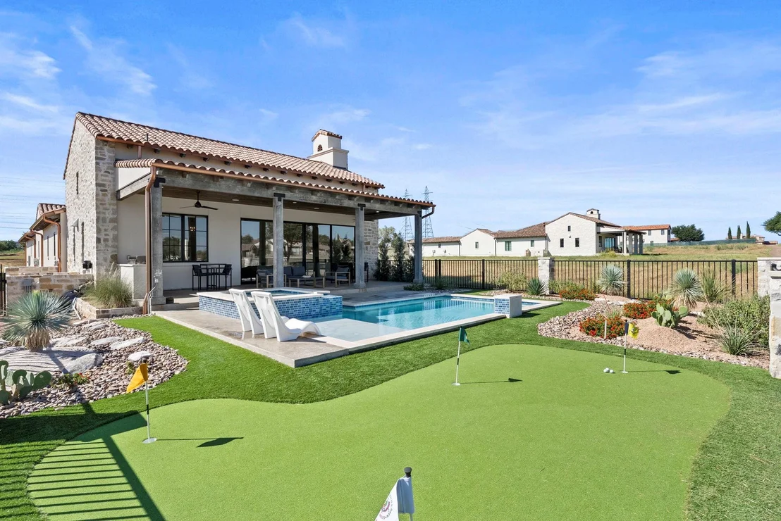 Photo of 100 Encantada
