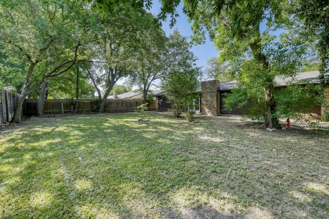 Photo of 5800 Coolbrook DR