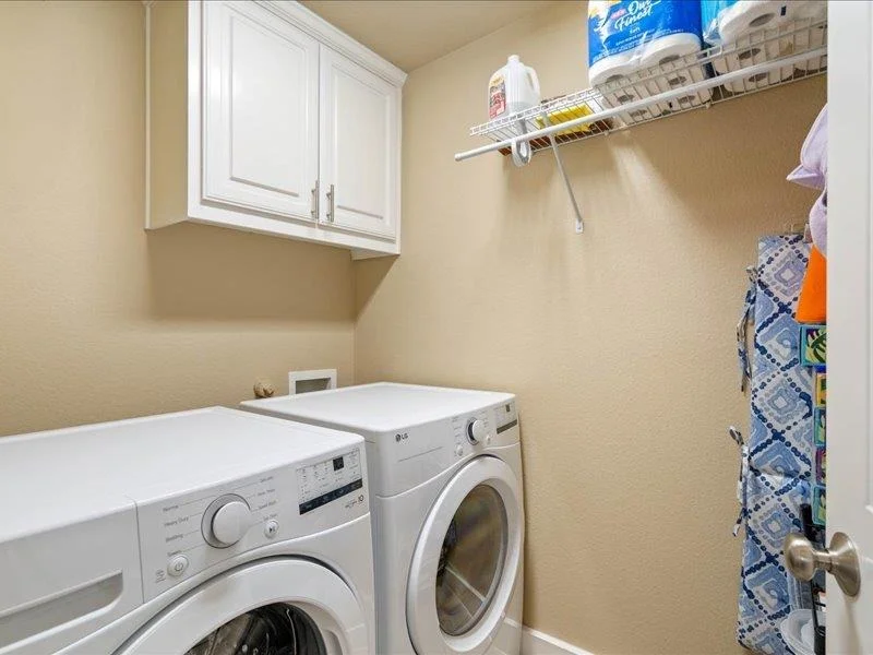 Photo of Unit 604 at 2930 Grand Oaks LOOP