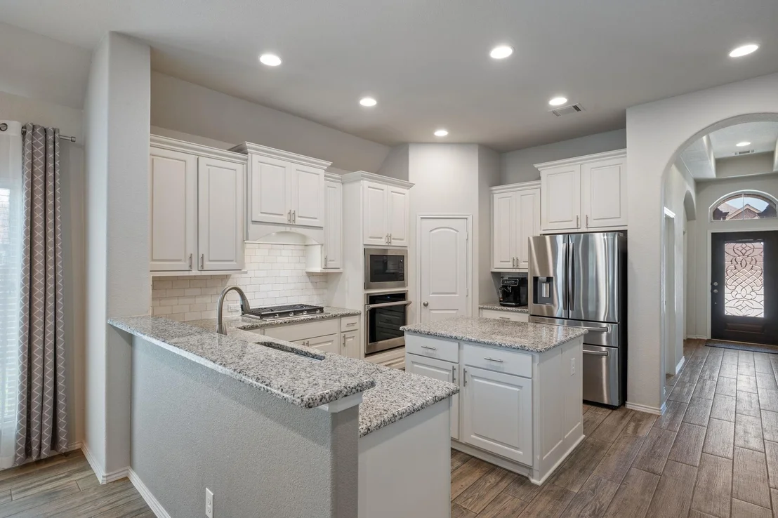 Photo of 204 Lacey Oak LOOP
