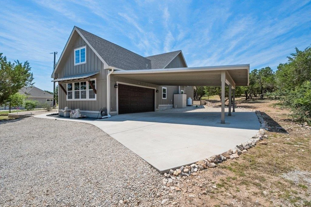 Photo of 411 Eagle LN