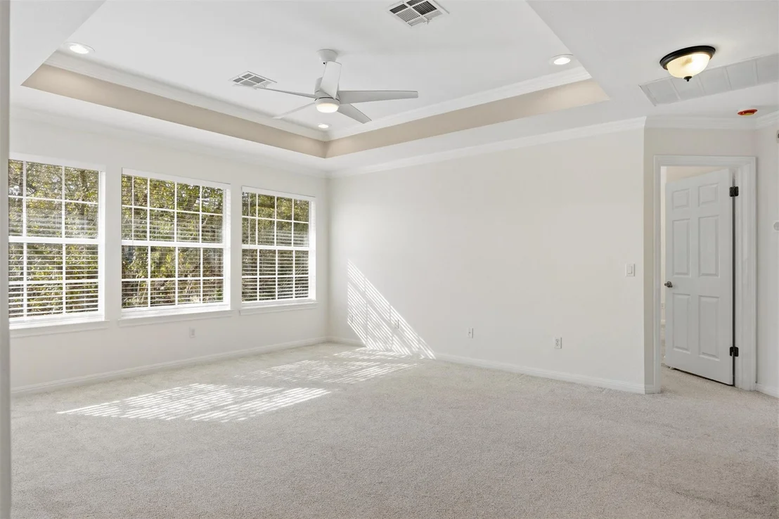Photo of 9400 Savannah Ridge DR