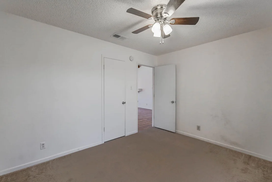 Photo of 3010 Westrim DR