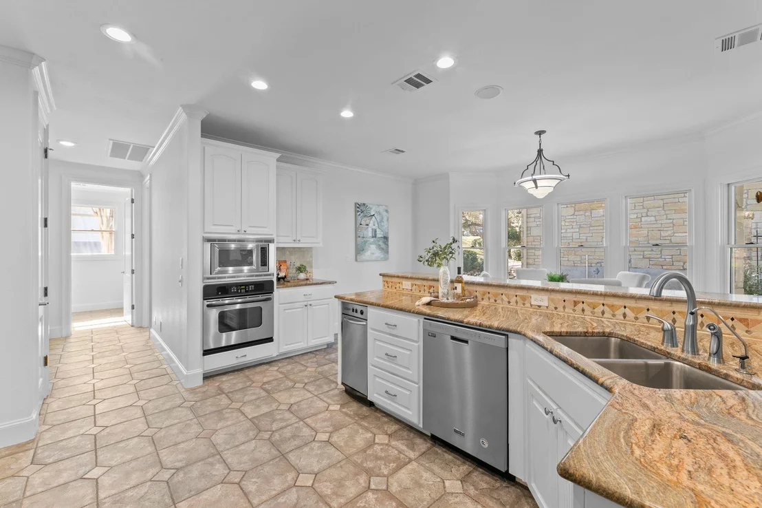 Photo of 7900 W Rim DR