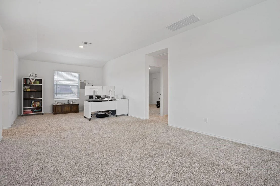 Photo of 125 Milliner LOOP