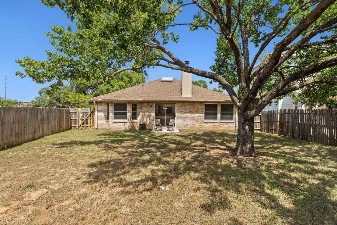 Photo of 8207 Nairn DR