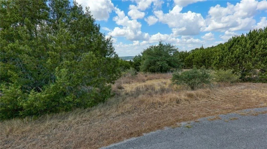Photo of 6802 Cedar Ridge CIR