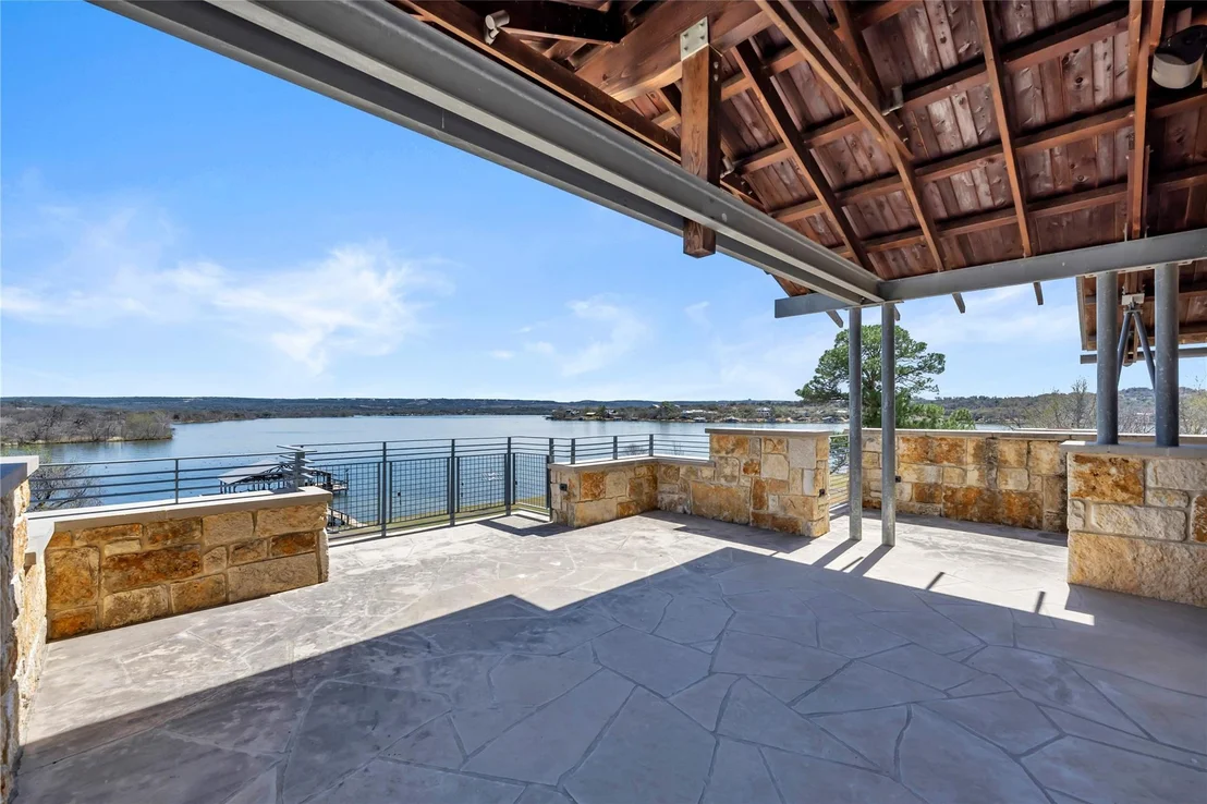 Photo of 118 Mountain View CIR