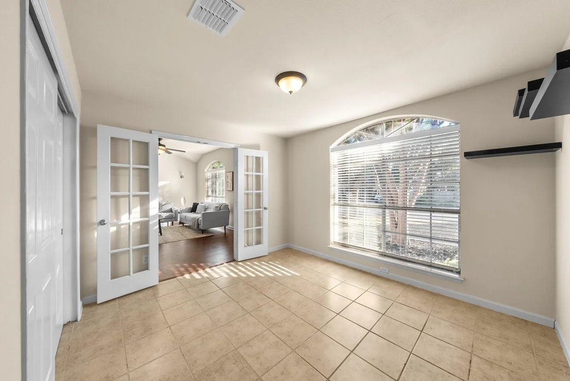 Photo of 9326 Lightwood LOOP