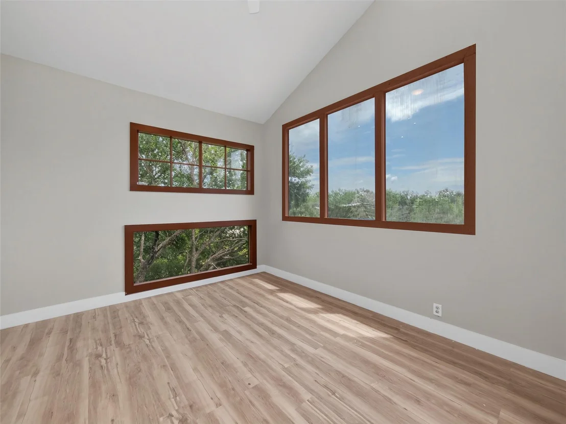 Photo of 205 River RD