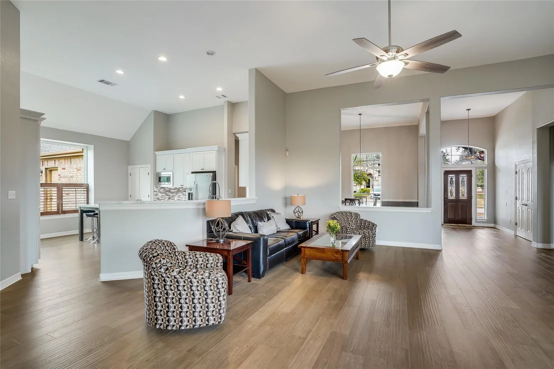 Photo of 214 Old Mill DR