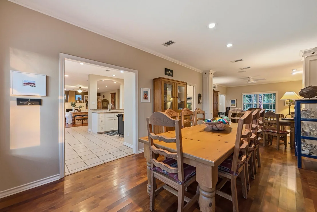 Photo of 604 Furlong DR