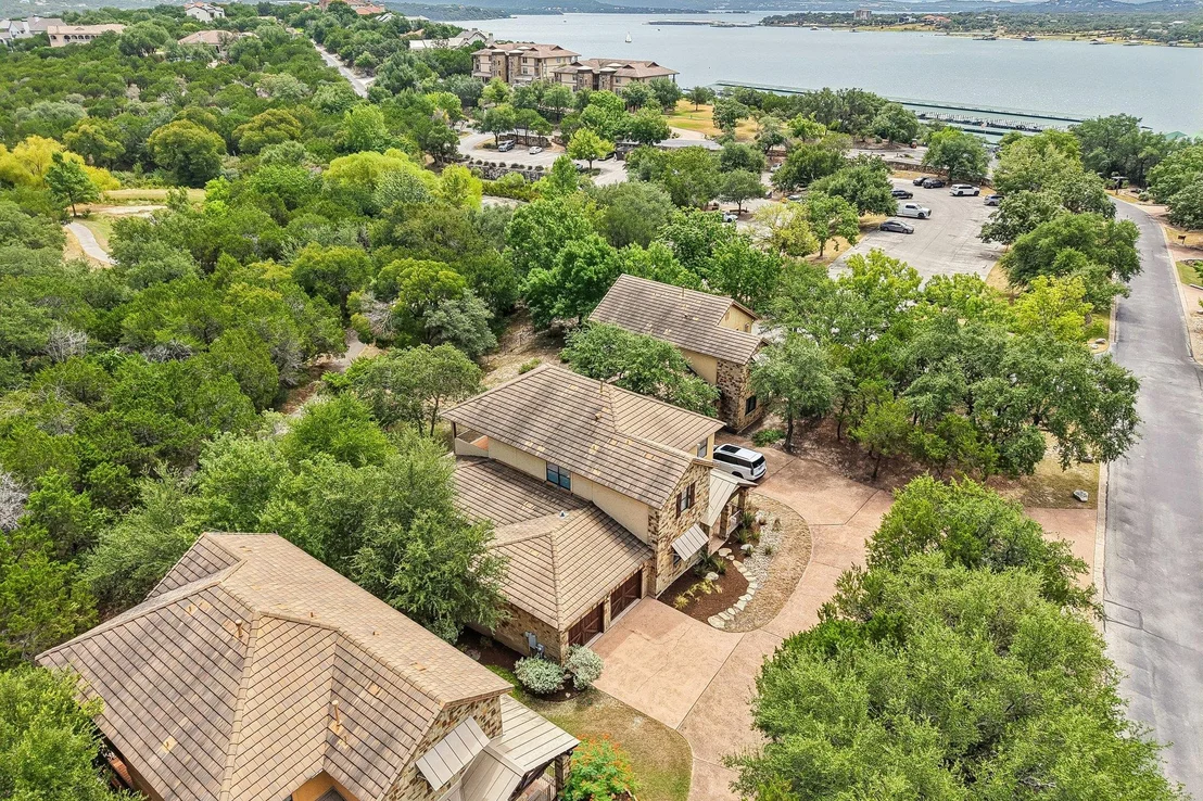 Photo of 6805 Lantern View DR