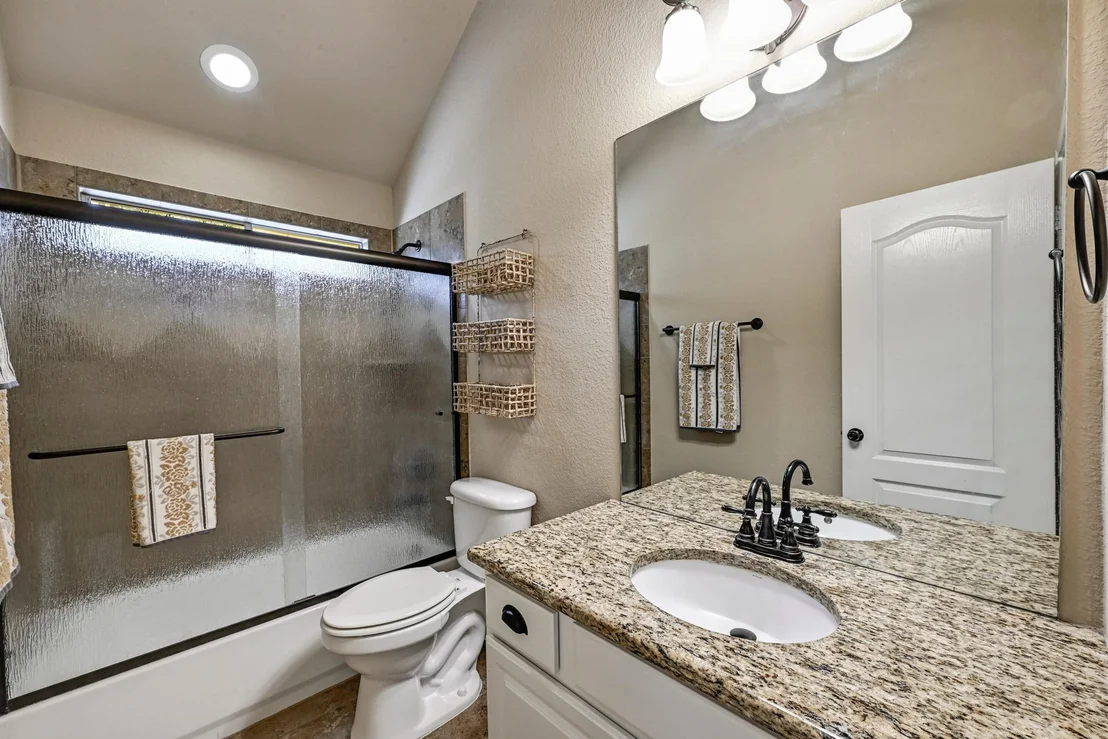 Photo of 615 Mountain Crest DR