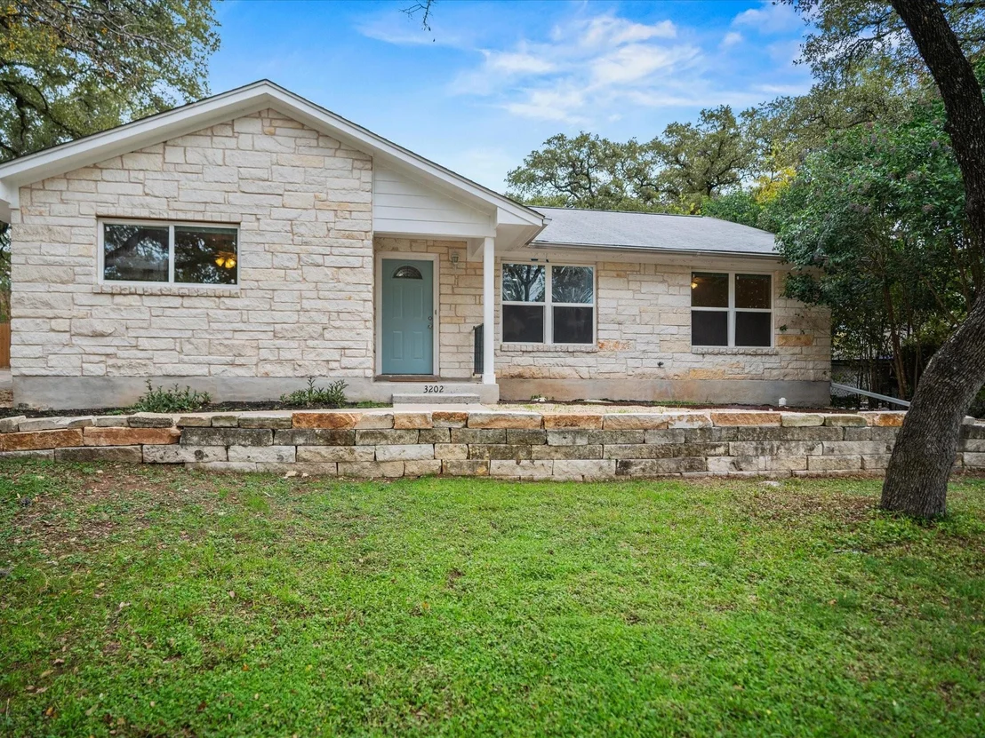 Photo of 3202 Nancy Gale DR