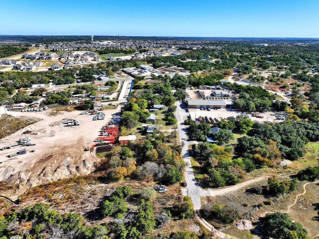 Photo of 240 Jennifer LN