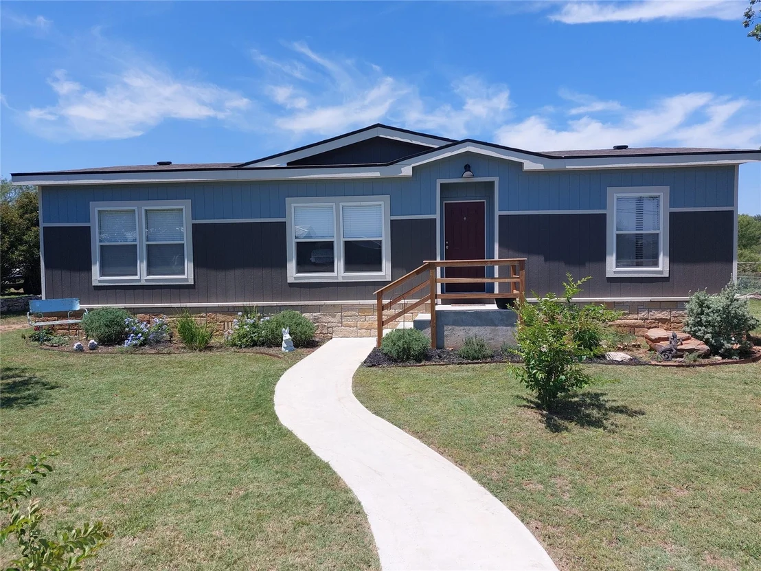 Photo of 107 Village LN