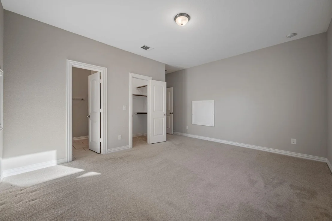 Photo of 4015 Logan Ridge DR
