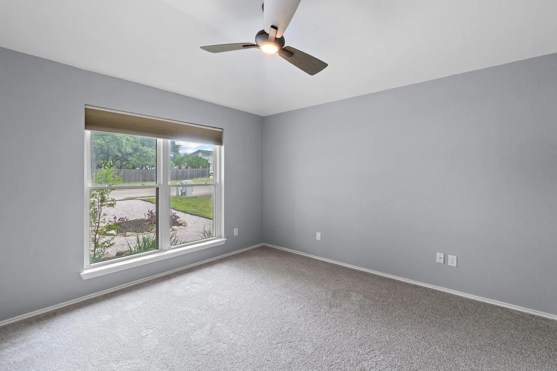 Photo of 1402 Highland DR