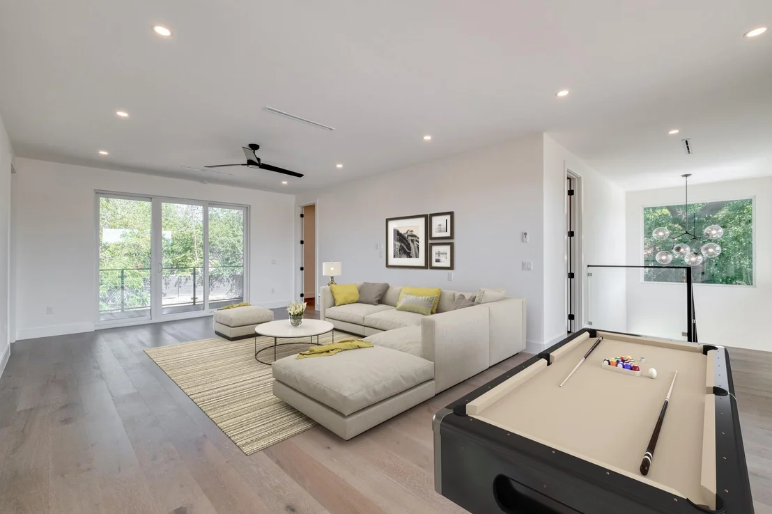 Photo of 5700 LOUISE LN