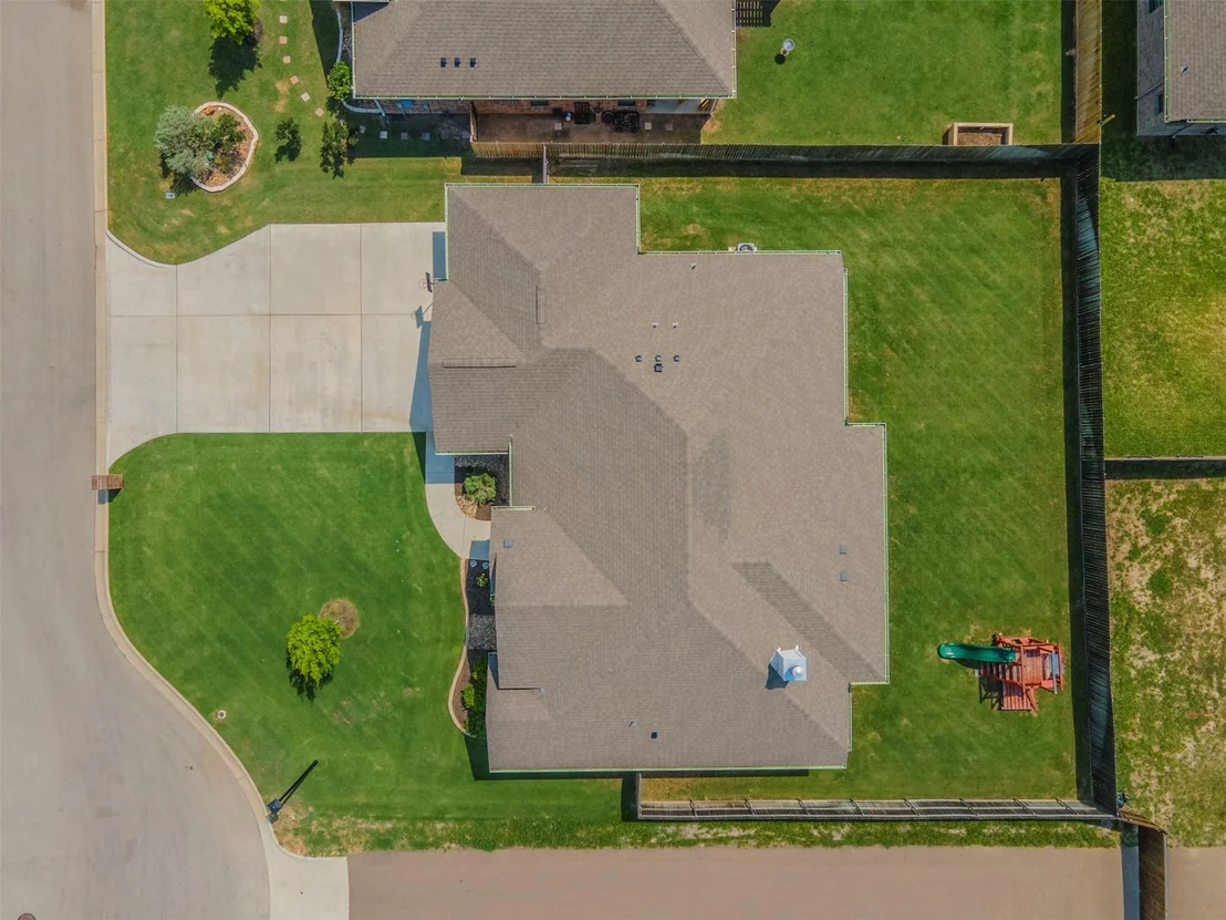 Photo of 3409 Long Fellow DR