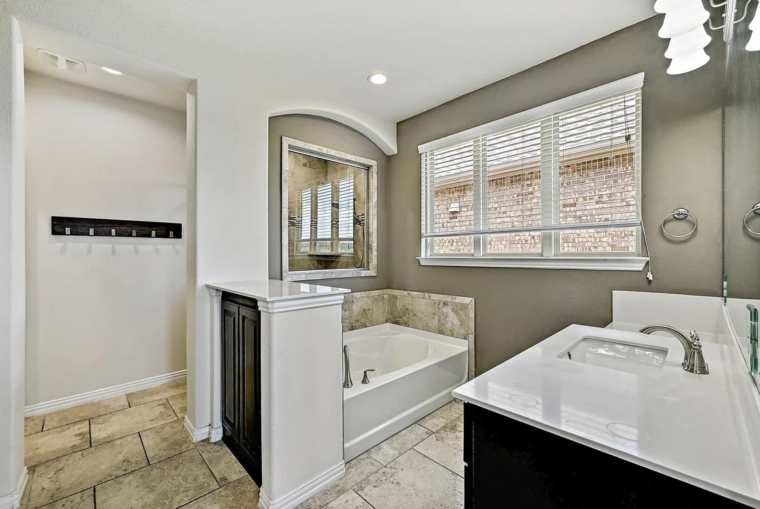 Photo of 7801 Turnback Ledge TRL