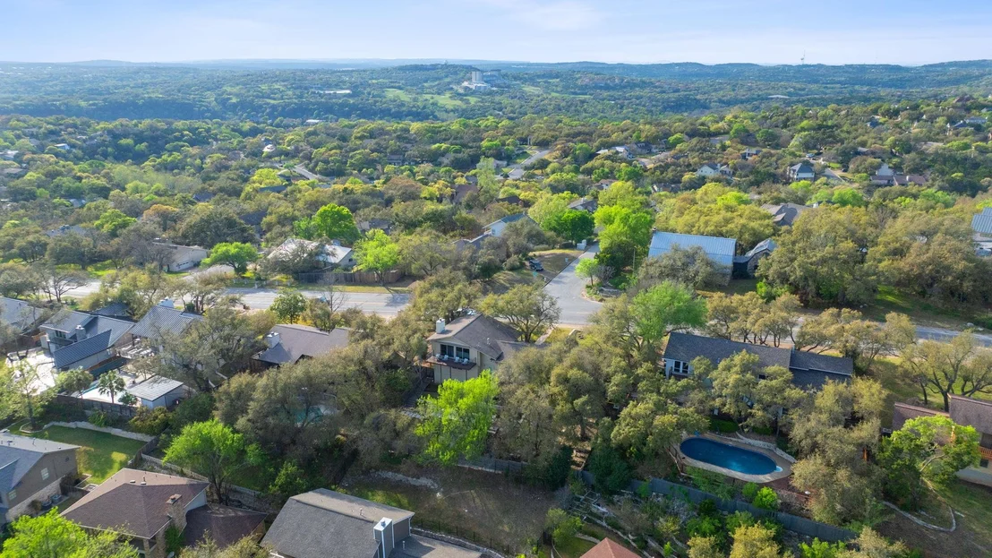 Photo of 1407 Lost Creek BLVD