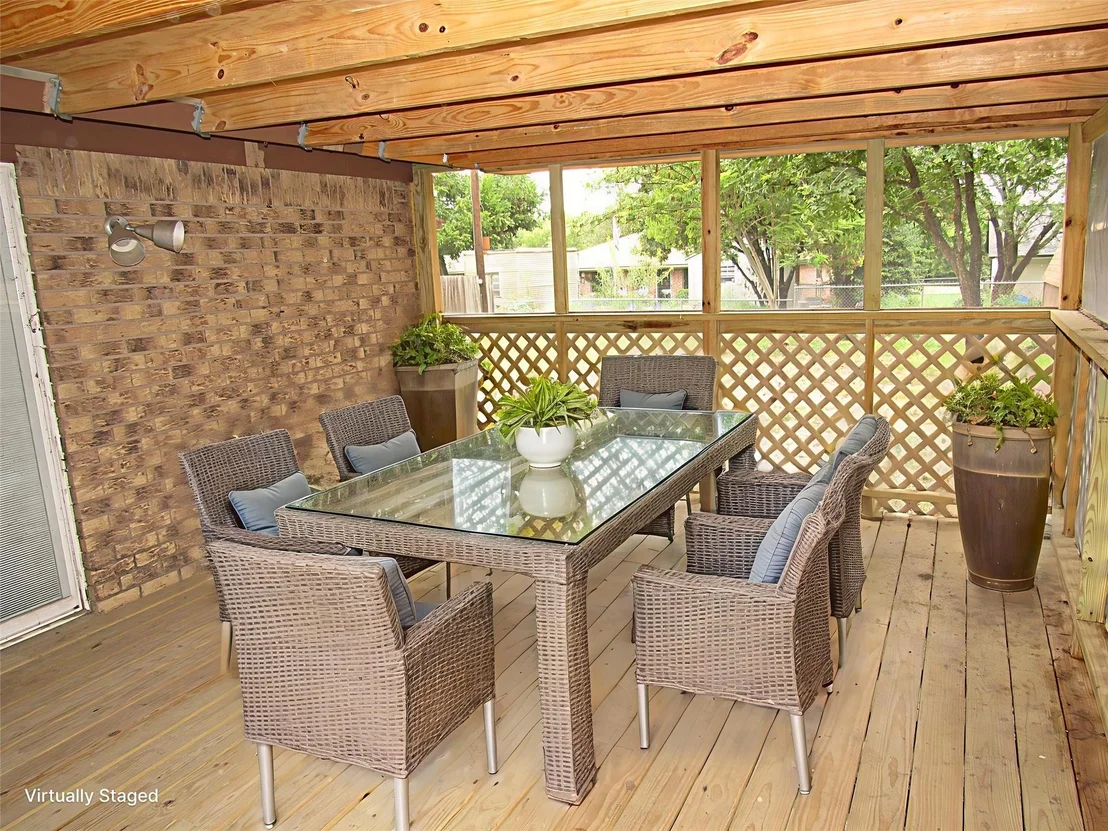 Photo of 306 Ruggles LOOP