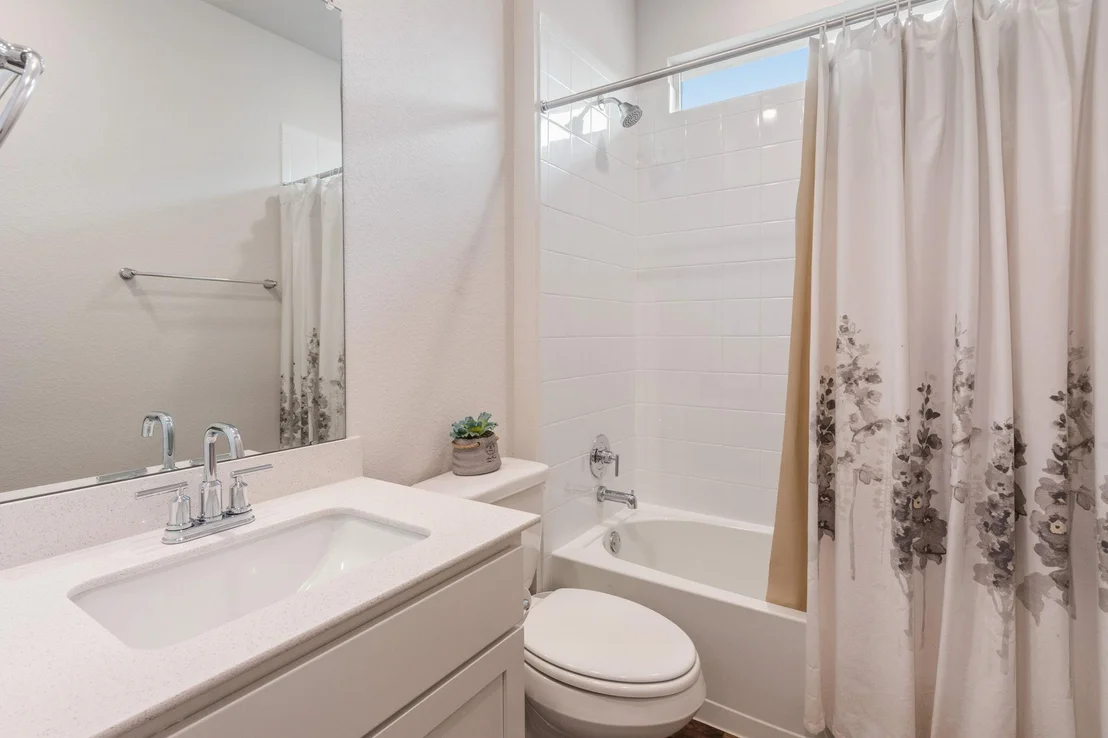 Photo of 205 Charles TRL