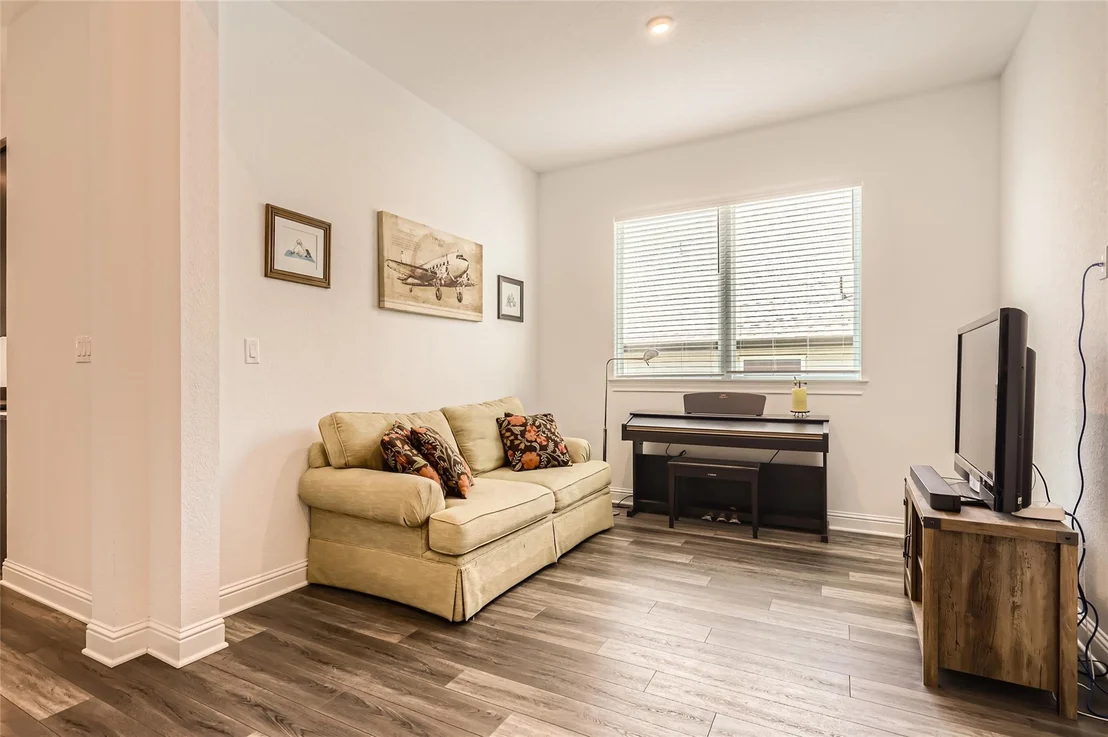 Photo of 4608 Modena Bay BND