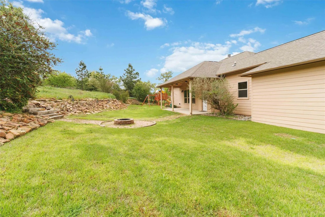 Photo of 149 Manawianui DR