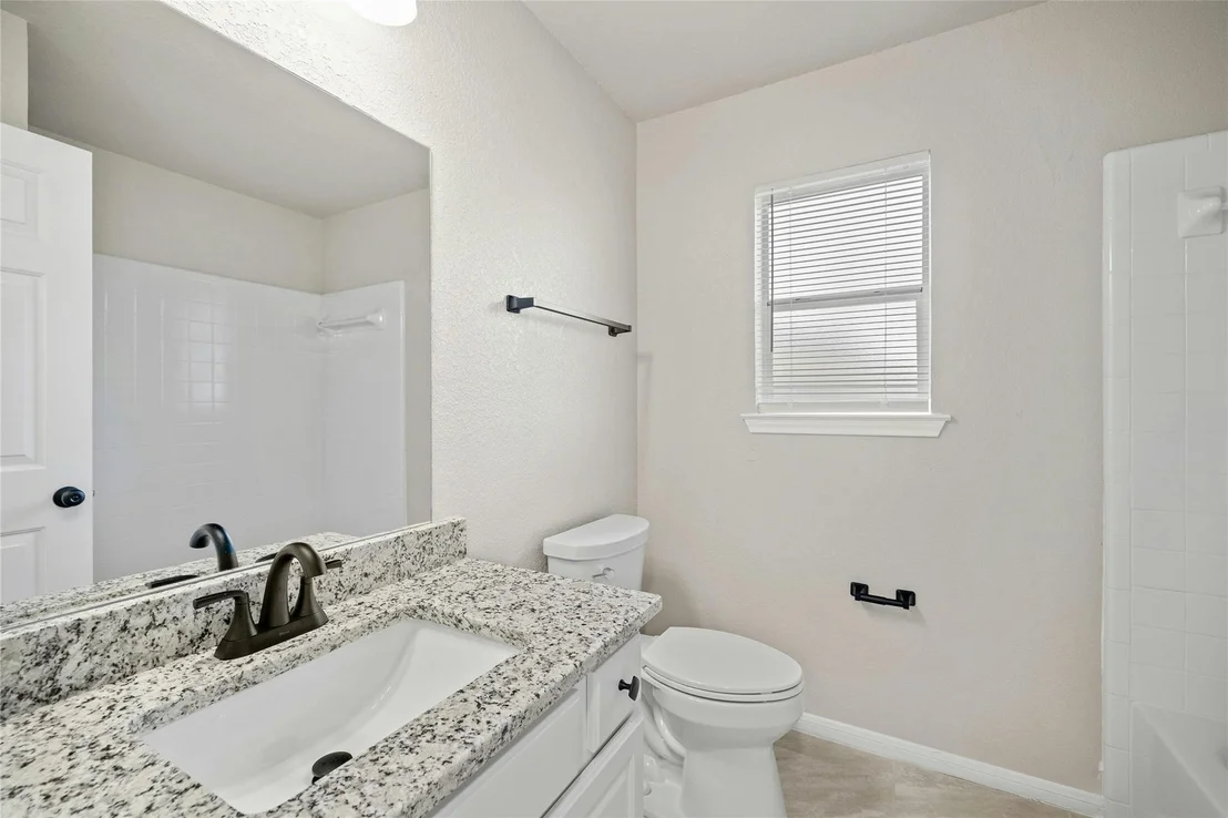 Photo of 246 Bastian LN