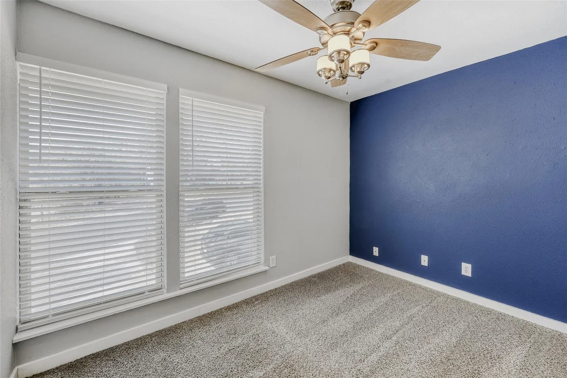 Photo of Unit 3 at 2000 Lightsey RD