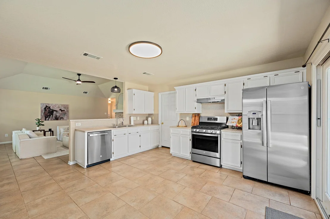 Photo of 111 Stephen LN