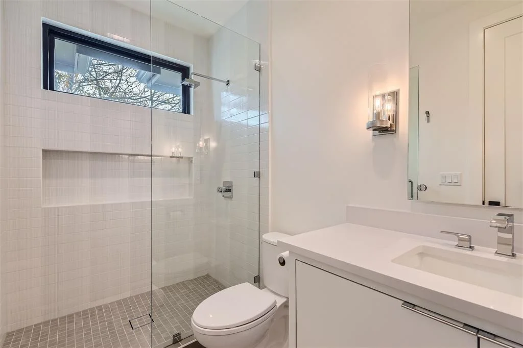 Photo of 5810 Fairlane DR