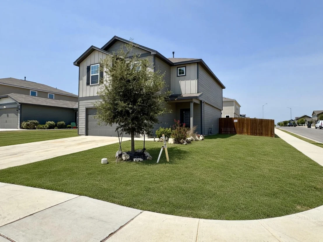Photo of 267 Surrey Oaks