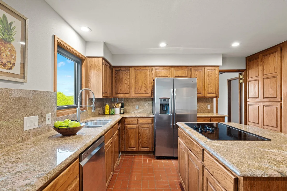 Photo of 16506 Westview TRL