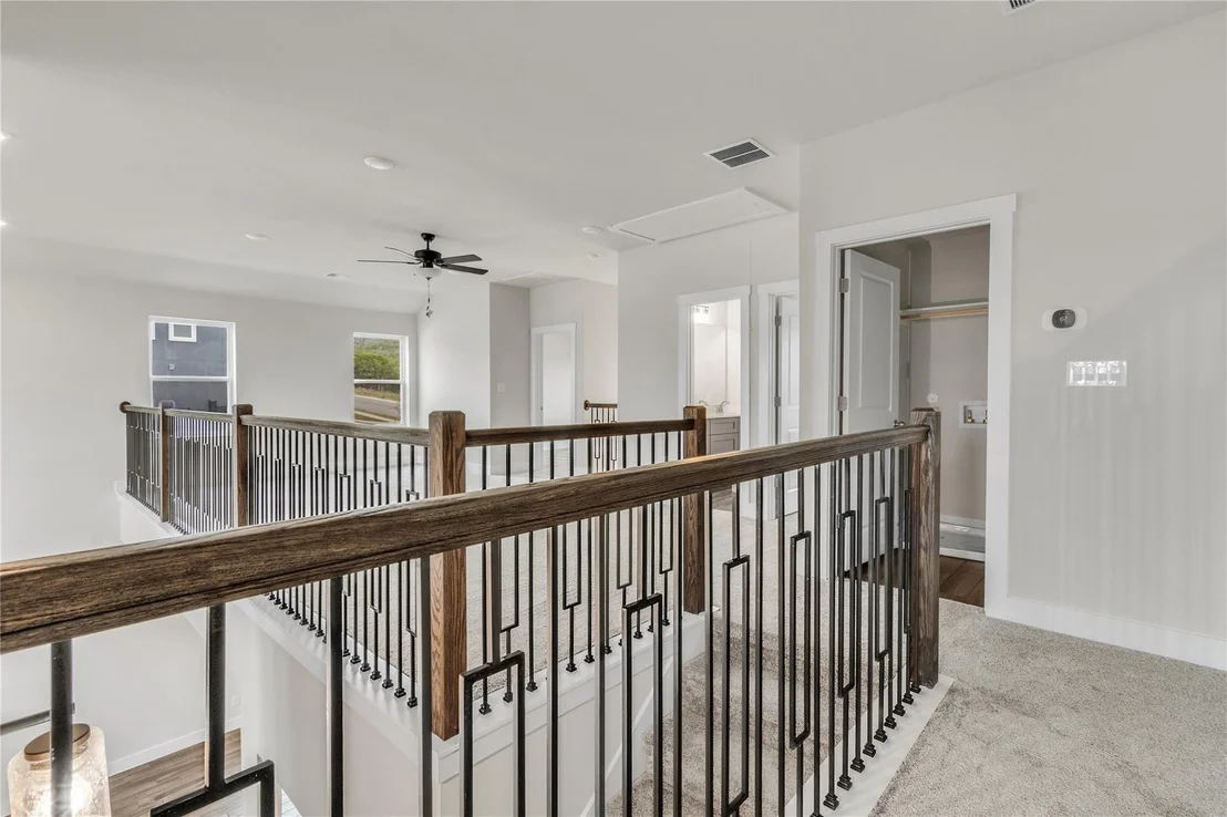Photo of 8424 Red Bottle Brush RD